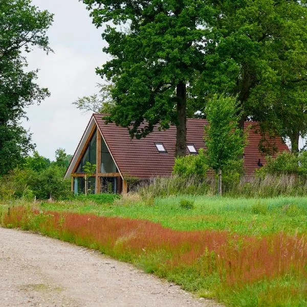 Landgoed Erve Triesthaar, hotel din De Lutte