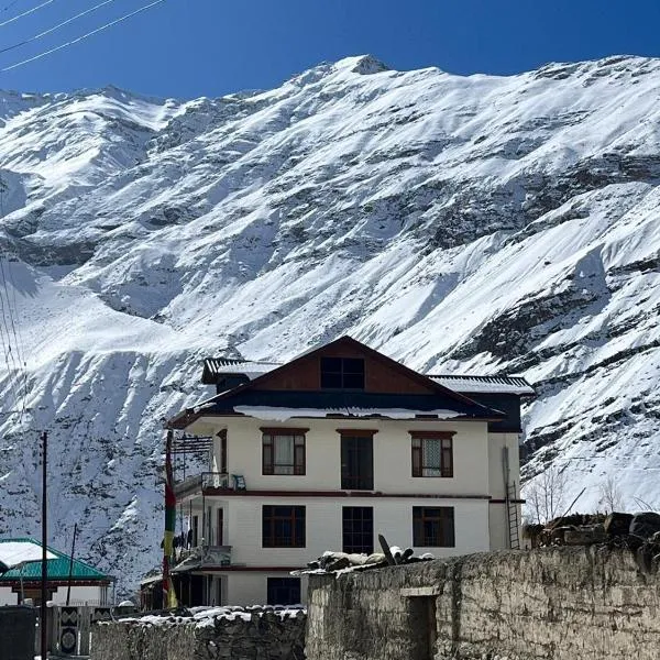 Tenzin brothers homestay, hotel u gradu Tabo