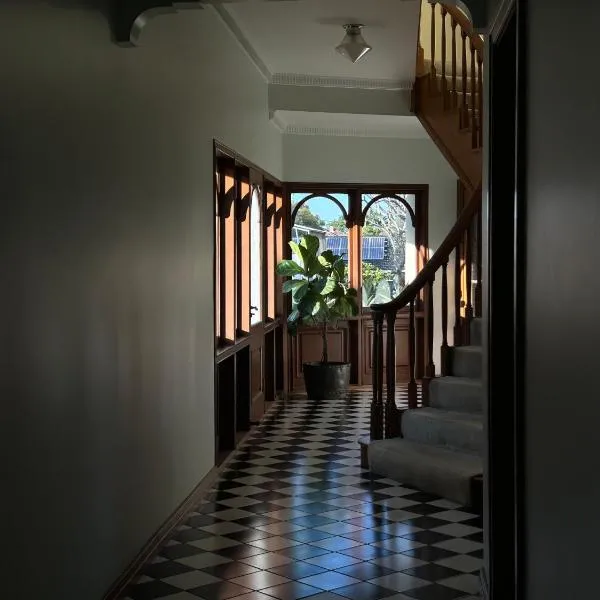 Melville House Bed and Breakfast, hotel i Lismore