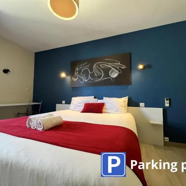 Brit Hotel du Parc Niort Centre-Parking gratuit, hotel v destinaci Niort