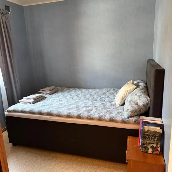 Evenes Apartments - Cheap accommodation for 4 guests close to the Airport、Evenesmarkjaのホテル