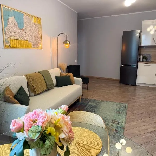 Marijas Apartment with Comfort for 5, hotell i Riga