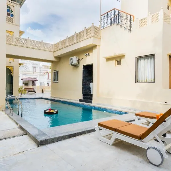 Virasat-1969, hotel i Udaipur