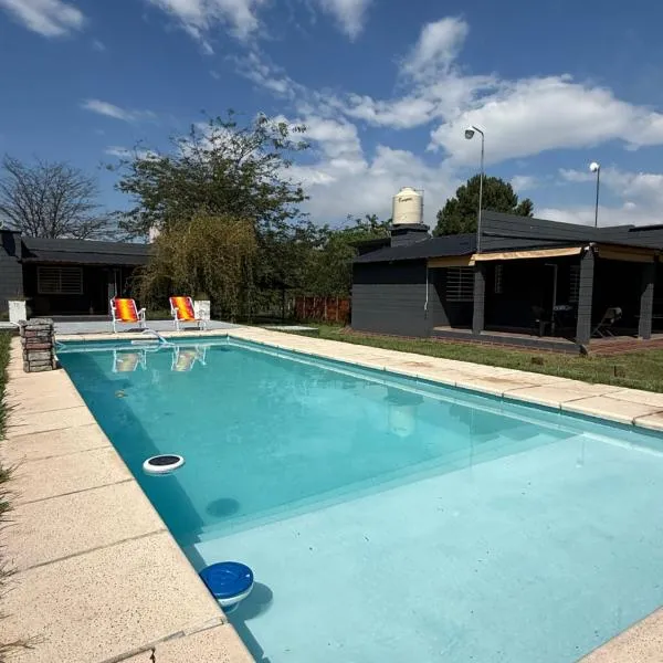 Potrero Village Suites Refugios Serranos, hotell sihtkohas Potrero de Garay