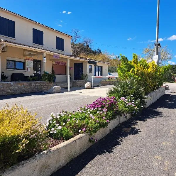 Camping Borepo, Hotel in Villeveyrac