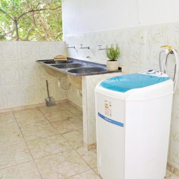 Casa Inteira Com Total Privacidade e Quintal - Foto 3