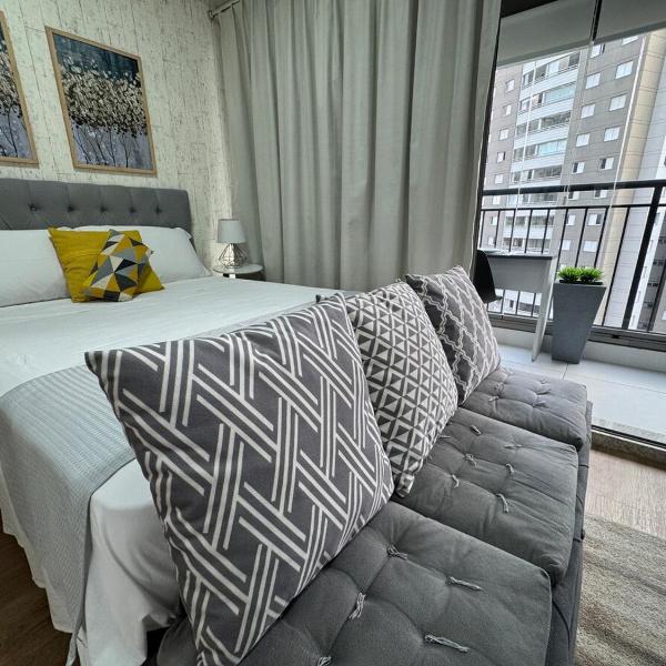 Apartamento em Moema ao lado do metrô com vista - Foto 2