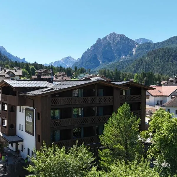 Garni Residence Alnö - Adults Only Dolomites, Hotel in St. Vigil