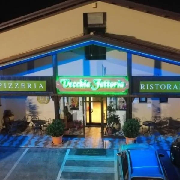 Vecchia fattoria，洛雷托的飯店