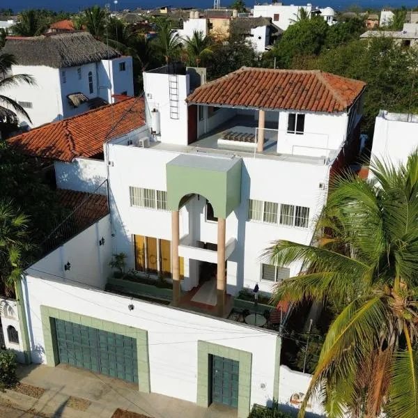 Casa Vemisa Puerto Escondido, hotel di Puerto Escondido