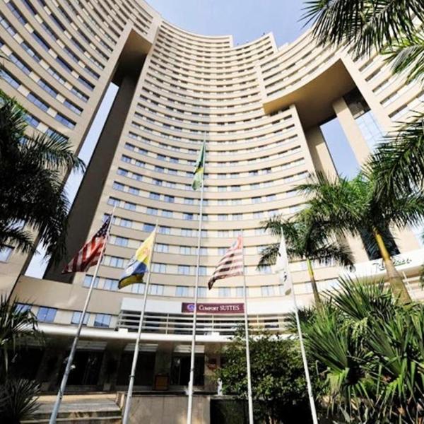 Apartamento Suites Alphaville Flat 1006