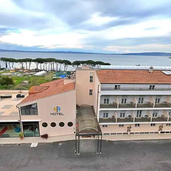 HA Hotel: Bracciano'da bir otel