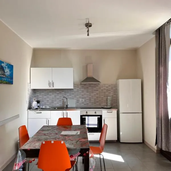 El Jardin – hotel w mieście Bellano