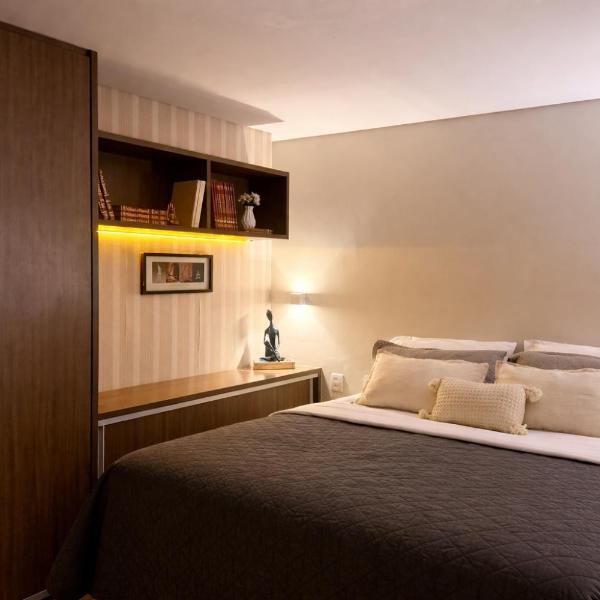 Apartamento Premium - 2 Camas de Solteiro OU 1 Cama de Casal e Sofá Cama-Piscina-Academia-Manobrista-Carregador Veicular-Mini Mercado