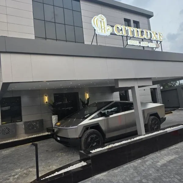 Citiluxe hotel and Suites, хотел в Уари
