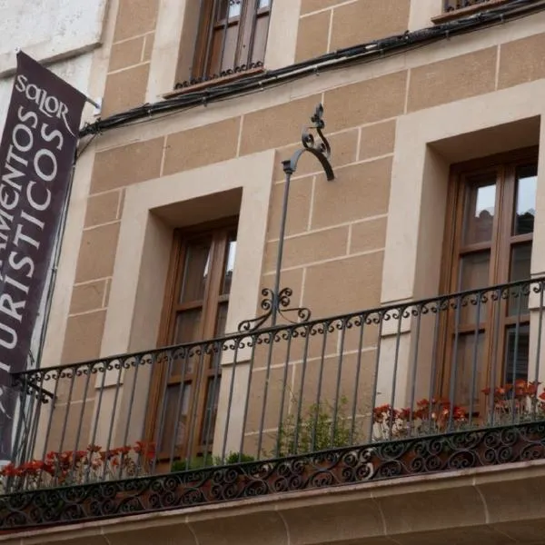 Hotel Alfonso IX, hotel v destinaci Cáceres