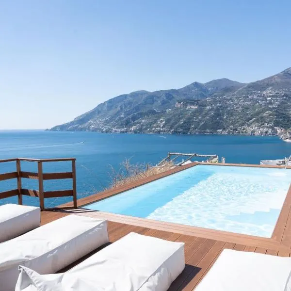 Villa Costanza Amalfi Coast, hotel v destinaci Maiori