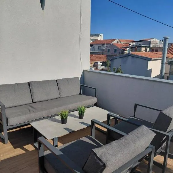 Apartmani Maressa Centar, Hotel in Vodice