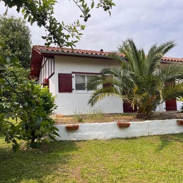 Etxe Alaia, Appartement de Charme au pied de la Rhune, hotel Sare-ban