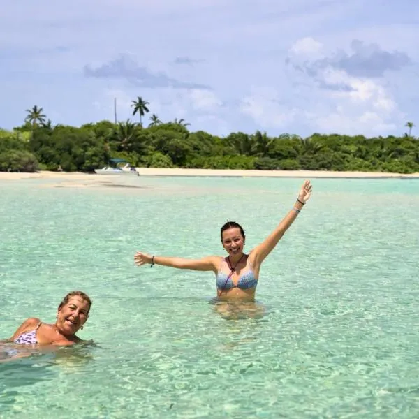 Suncoral Maldives, Hotel in Kondey