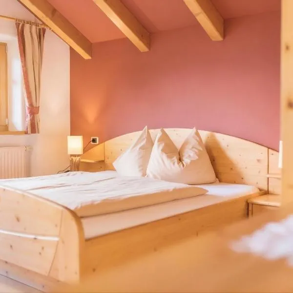 Oberplunerhof - Fewo Kronplatz, Hotel in Kiens