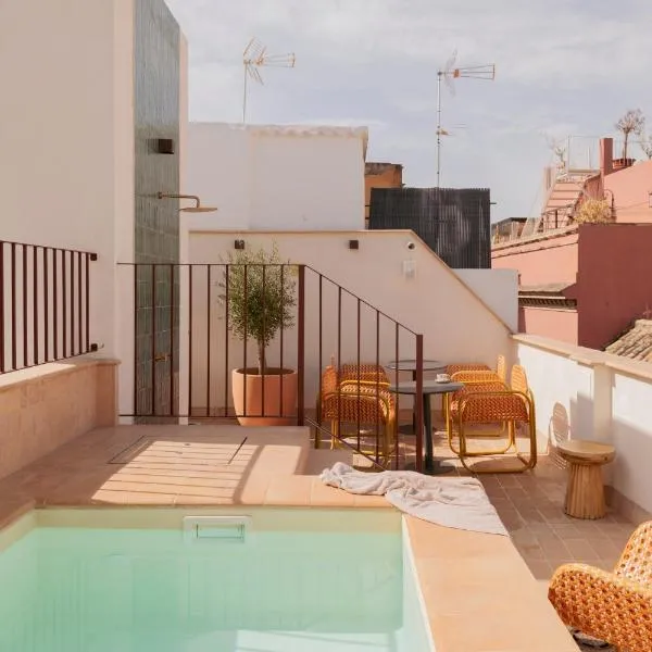 LIRIUM Casa Patio, hotel in Seville