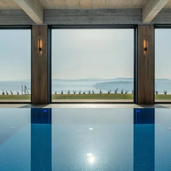 Lake View Żywiec Resort & SPA, hotel di Żywiec