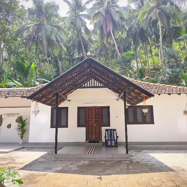 Nambeesans Premium farm stay with Private pool, hotel em Nīleswaram