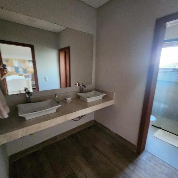 Suite Beira mar pé na areia - Foto 3