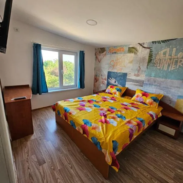 SeaStay Apartments, hotel in Venus