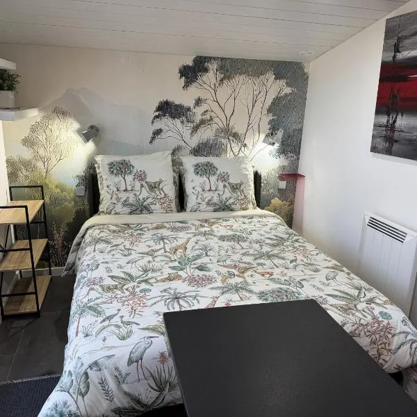 Domus26 Chambre Hortus, Hotel in Montaigu-Vendée