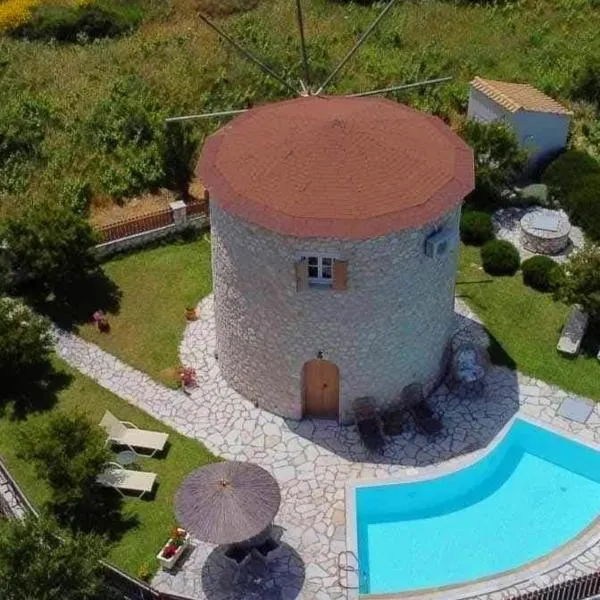 Anemomilos Villa โรงแรมในAsprogerakata