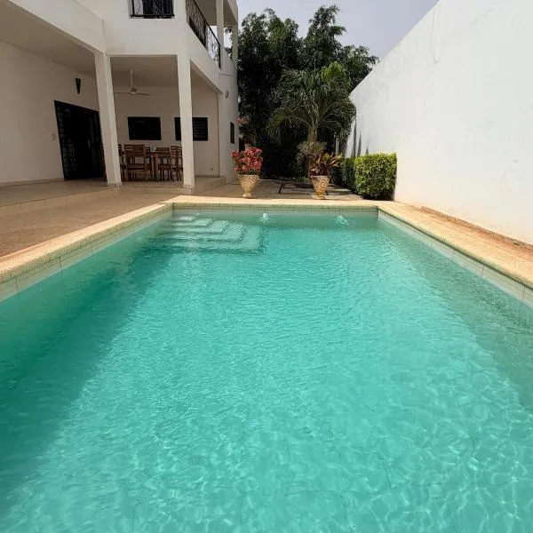 Villa Mame Antou - Piscine sans vis-à-vis - plage à 5 min - 8 personnes, hotel u gradu Ngaparou