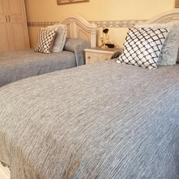 Habitación en Ocaña โรงแรมในโอคานญา