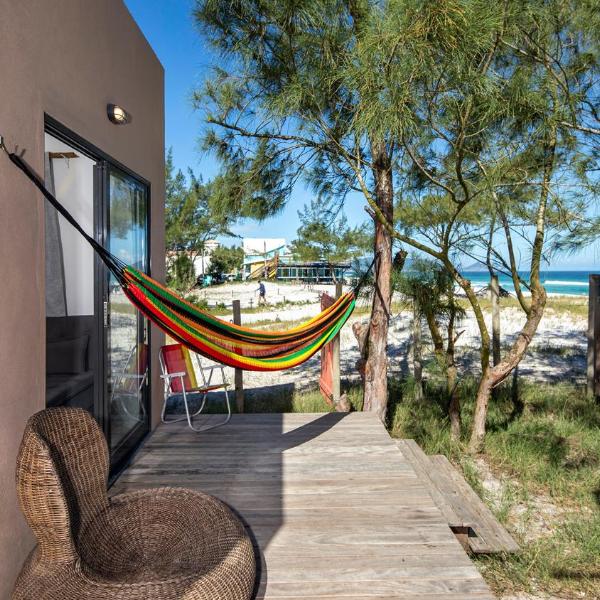 Refúgio beira mar na praia grande