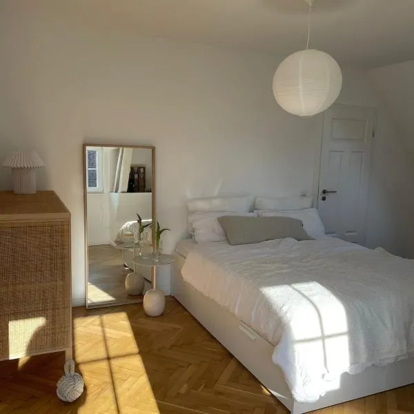 Moderners Zimmer mit eigenem Bad- Ideal für Messegäste nahe Hannover, Hotel in Wunstorf