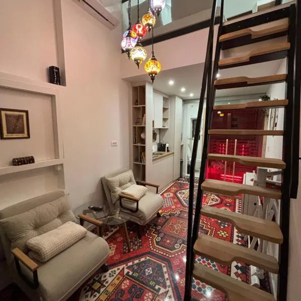 EPICENTAR Luxury Jacuzzi & Sauna Apartment in Baščaršija - Private Spa Experience, hotel v Sarajevu