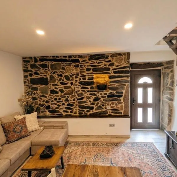 A Nosa Casa، فندق في Belesar