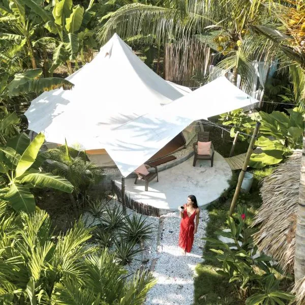 Nómada Tayrona - Riverfront Boutique Glamping, hotel a Los Naranjos
