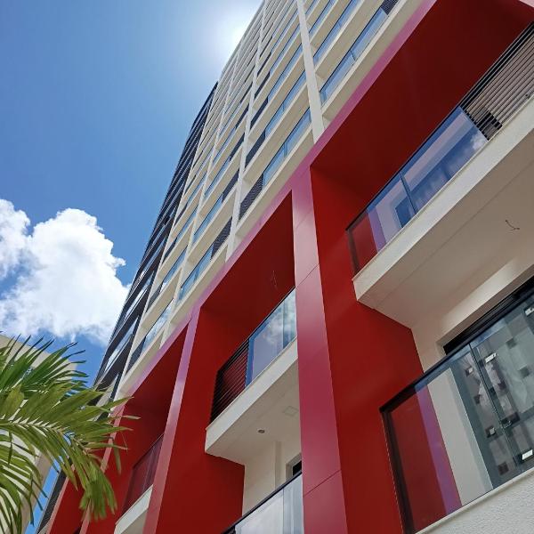 PORTO PRIVILEGE - Novo com Varanda, Rooftop, Piscina, Academia a 350m do PORTO DA BARRA