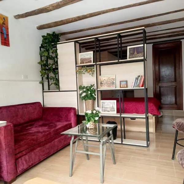 Estudio con ubicación estratégica y céntrica, totalmente nuevo por estrenar, hotel di Quito