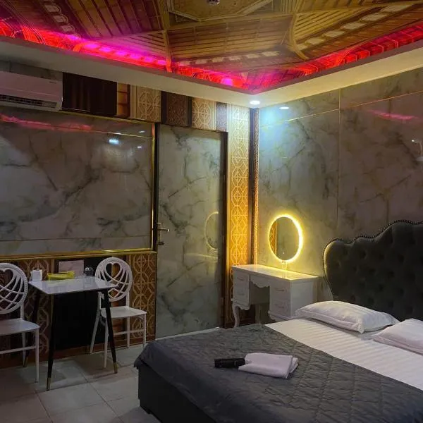 B & K Hotel - District 10, khách sạn ở TP. Hồ Chí Minh