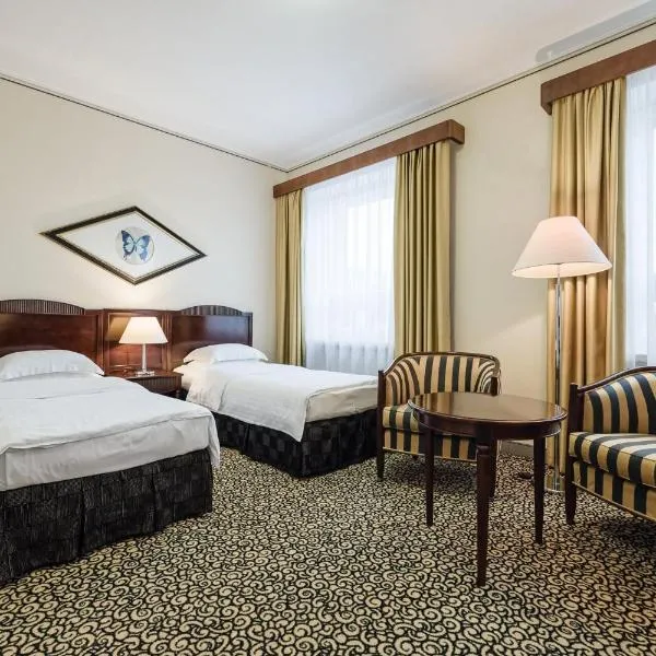 Elegantne tuba kahele twin Viljandi Grand Hotelliga samas hoones!, готель у місті Вільянді