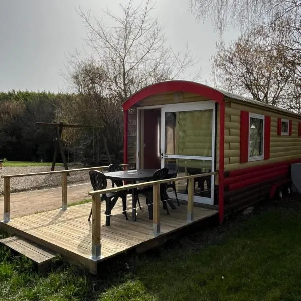 Camping Moulin de Collonge, hotel u gradu Saint-Boil