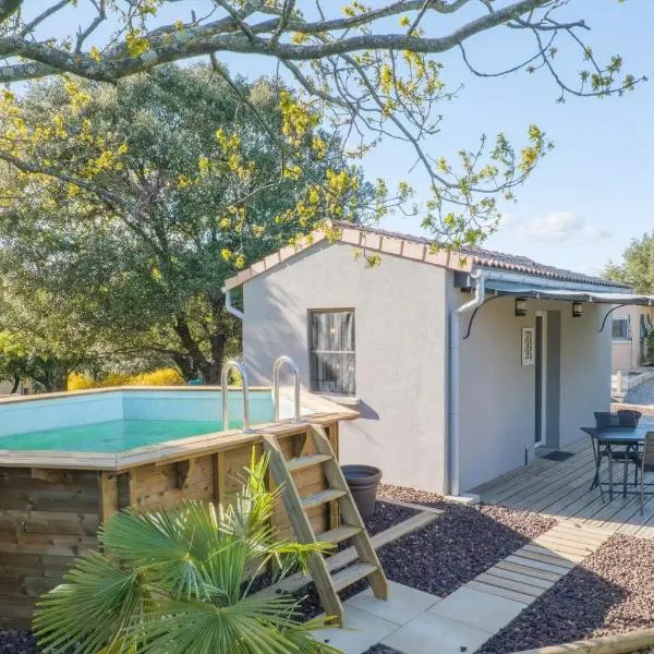 Studio 315, Hotel in Villeneuve-de-Berg