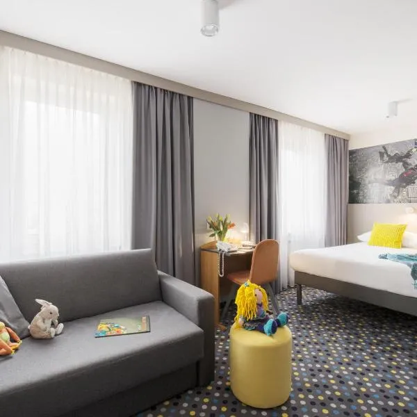 ibis Styles Warszawa West, hotell i Mory