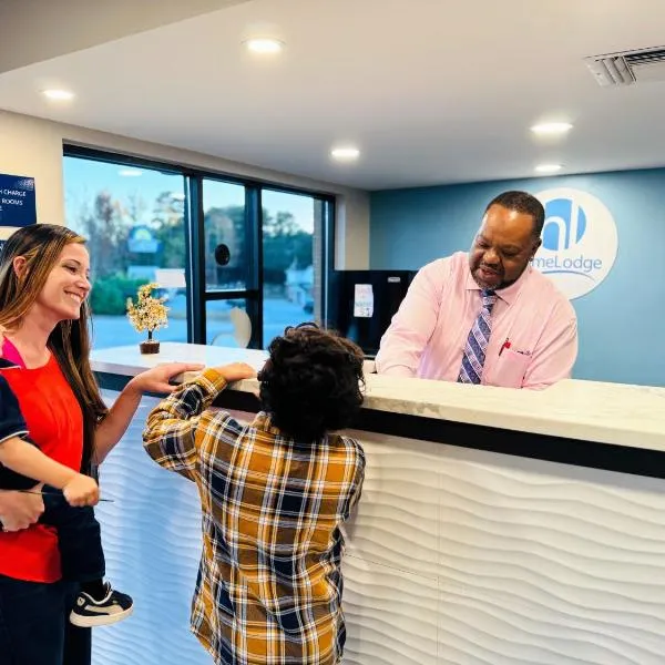 HomeLodge Newnan, hotel em Newnan