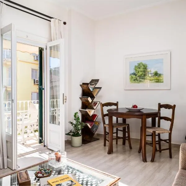 Taxiarxon Charm Apartment TCA, hotel di Corfu