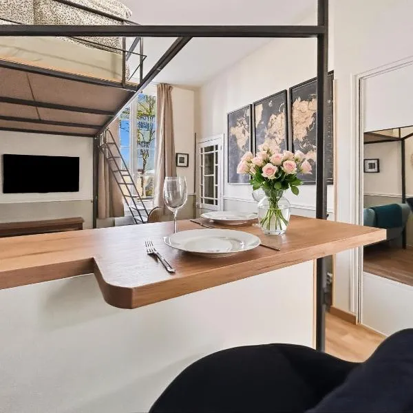 Superbe Grand Studio dans le vieux Tours avec fraicheur au rendez-vous, hotel em Tours