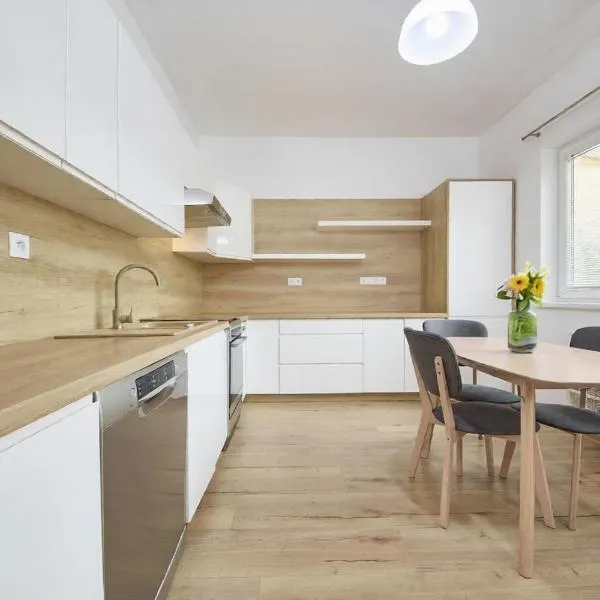 Danubia Apartment Gabčíkovo, hotel en Gabčíkovo